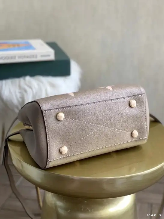 VUITTON LOUIS MONTAIGNE BB 0627